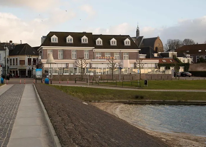 Restaurant & Monopole