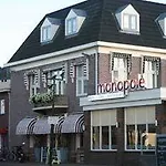Restaurant & Monopole