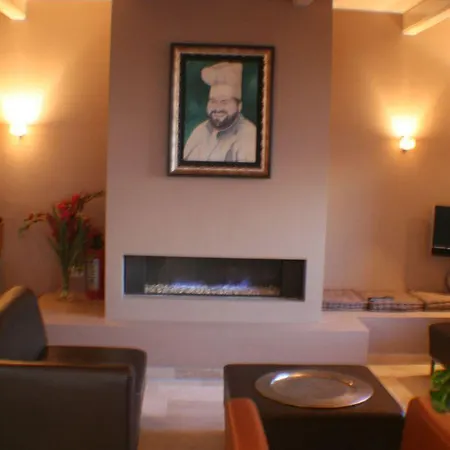 Restaurant & Monopole