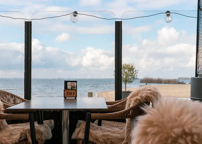 Restaurant & Monopole 3* Хардервейк